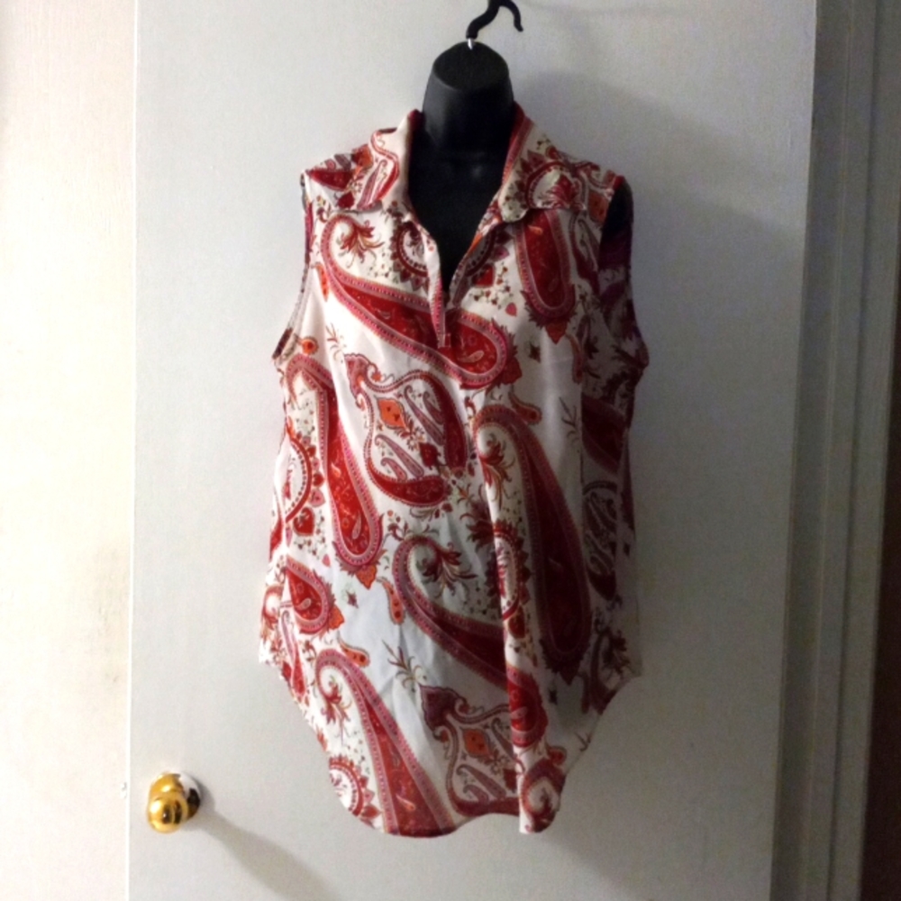 Pretty paisley tank